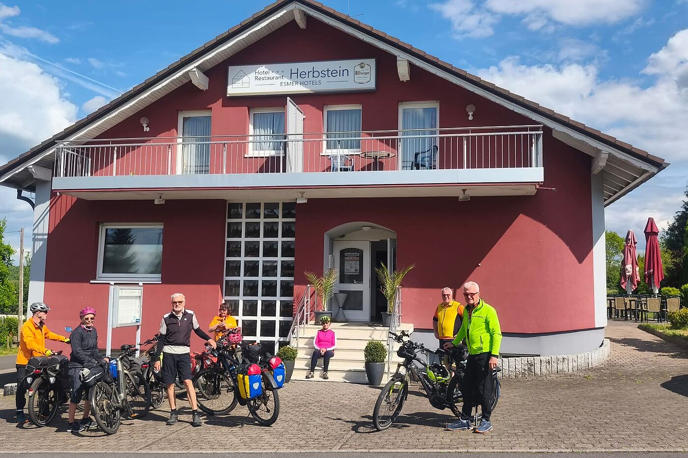 Quellen- und Flüssetour ADFC Schwalmstadt Quellen- und Flüssetour ADFC Schwalmstadt